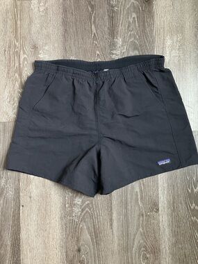 Patagonia Women's Baggies™ Shorts - 5"
BLK | Style No. 57059